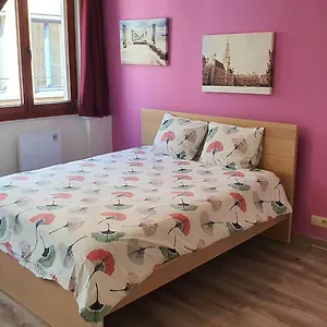Apartamento Chez Esmara Et Philippe Fourche, Bruxelas